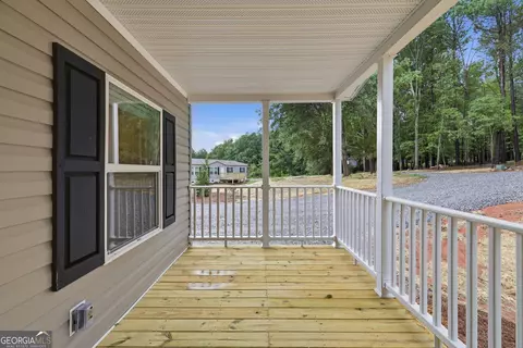 Exterior - 915 Smith Loop Rd, Demorest, GA 30535 photo 2 of 3