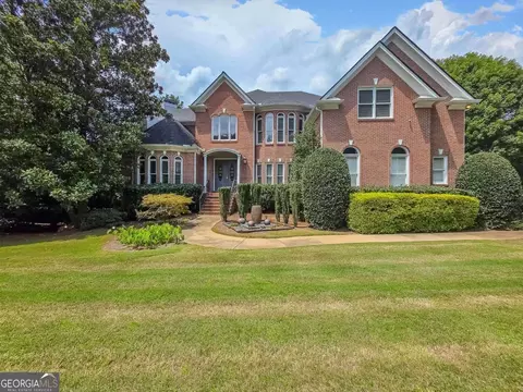 8190 Nesbit Ferry Rd, Sandy Springs, GA 30350