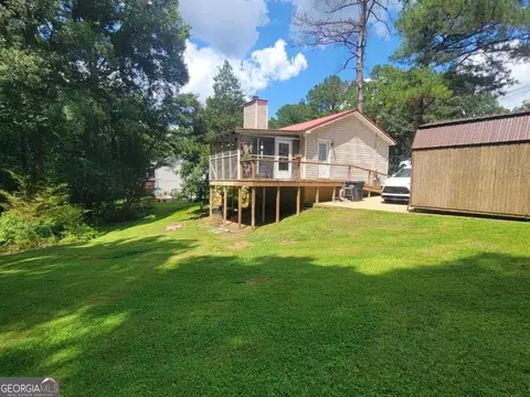 Exterior - 205 Pinehaven Dr, Lagrange, GA 30240 photo 4 of 4