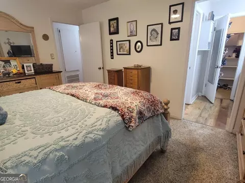 Bedroom - 205 Pinehaven Dr, Lagrange, GA 30240 photo 2 of 5