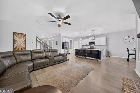 Entry Way - 249 Borders St, Jefferson, GA 30549 photo 3 of 12