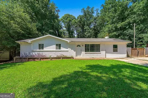 3740 Lavilla Dr, Powder Springs, GA 30127