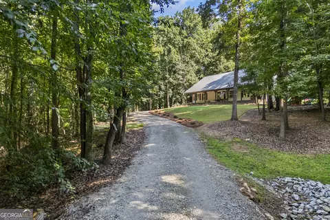 Exterior - 540 James Maxwell Rd, Commerce, GA 30529 photo 4 of 14