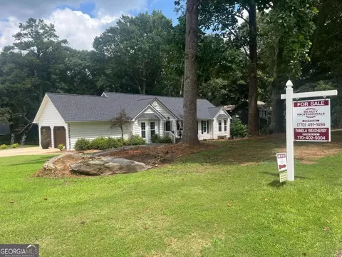 702 Plantation Cv, Woodstock, GA 30188