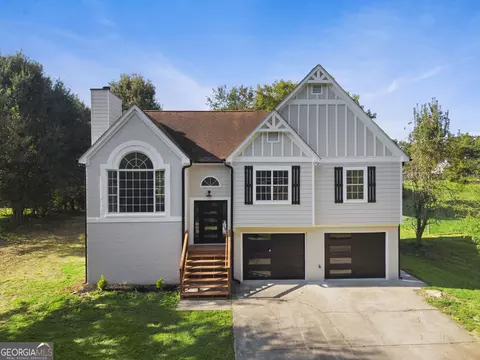 5323 Moon Rd, Powder Springs, GA 30127