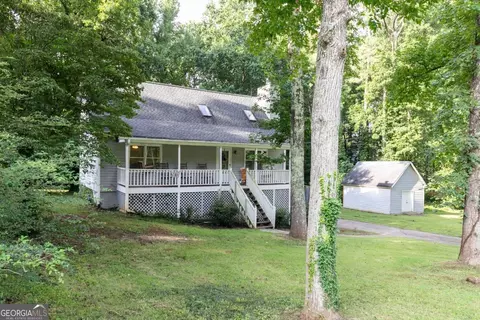 844 Hardy Cir, Dallas, GA 30157