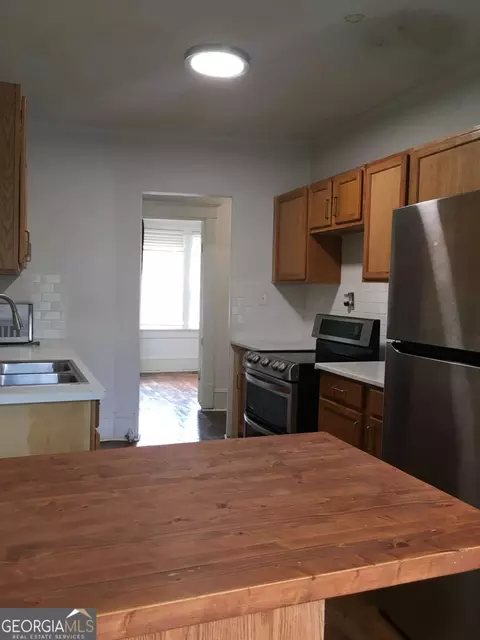 Kitchen - 697 Ormond Ter, Macon, GA 31206 photo 2 of 4