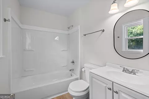 Bath - 108 Beaver Run, Lagrange, GA 30241 photo 1 of 3