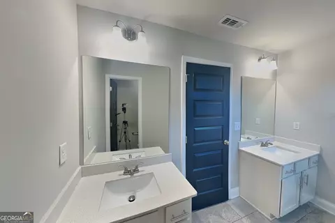 Entry Way - 2877 Boulder Ridge Dr, Dacula, GA 30019 photo 3 of 4
