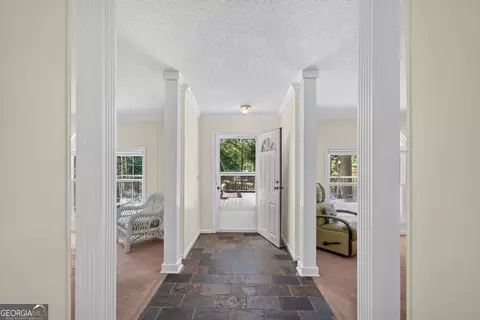 Entry Way - 2107 Oconee Dr, Sparta, GA 31087 photo 1 of 1