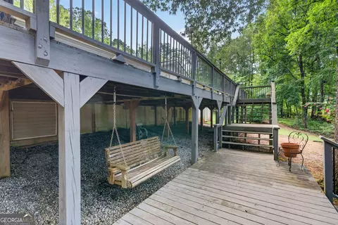 Exterior - 2107 Oconee Dr, Sparta, GA 31087 photo 7 of 10