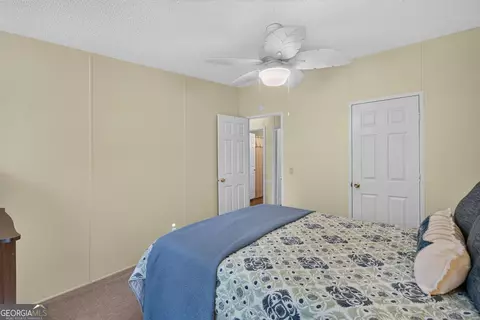 Bedroom - 2107 Oconee Dr, Sparta, GA 31087 photo 6 of 7
