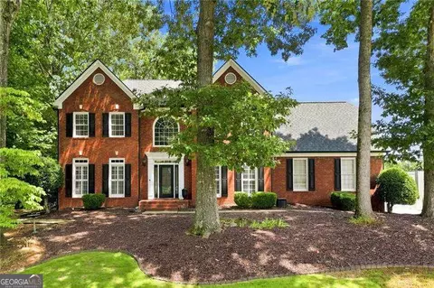 5000 Fairhaven Way NE, Roswell, GA 30075