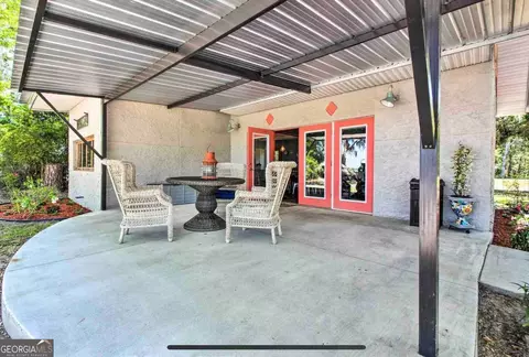 Exterior - 132154 River Dr, Midway, GA 31320 photo 8 of 11