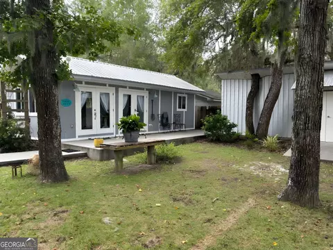 Exterior - 132154 River Dr, Midway, GA 31320 photo 2 of 11