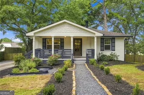 932 Sharon Cir SE, Smyrna, GA 30080
