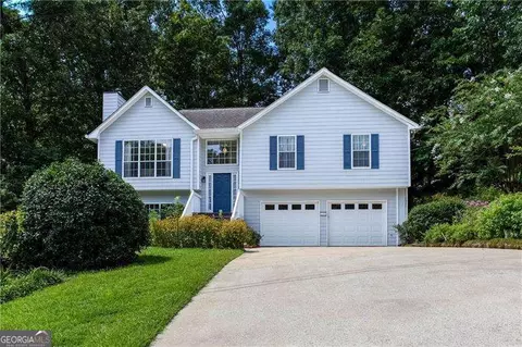 3705 Winding Ct, Douglasville, GA 30135