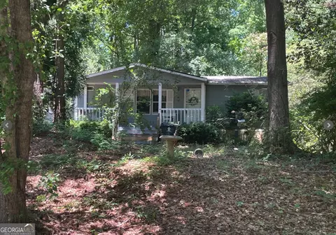 19 Peachtree Lake Dr, Sharpsburg, GA 30277
