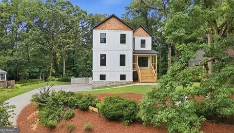 2183 Deep Woods Way, Marietta, GA 30062