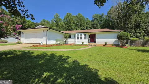 285 Nectarine Dr, Newnan, GA 30265