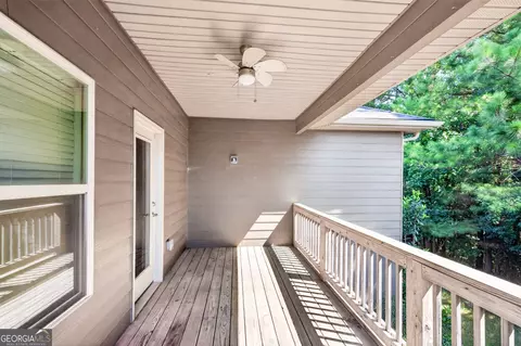 Exterior - 832 Hidden Hollow Cir, Commerce, GA 30529 photo 5 of 10