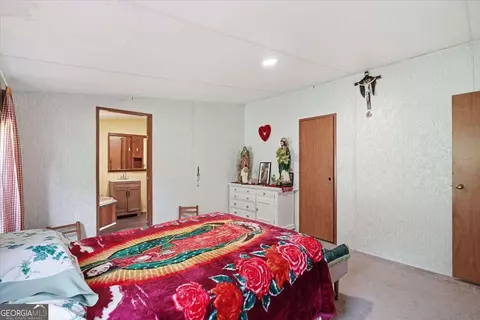 Bedroom - 5183 Latty Rd, Lula, GA 30554 photo 7 of 7