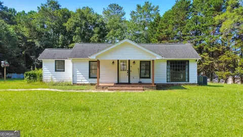7715 Midway Rd, Alpharetta, GA 30004