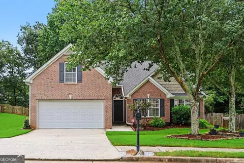 2038 Wildcat Cliffs Ln, Lawrenceville, GA 30043