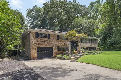 3541 Ebenezer Ct, Marietta, GA 30066