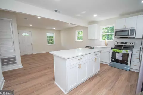 618 S Harlem Cir, Lagrange, GA 30241 photo 12