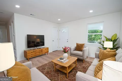 618 S Harlem Cir, Lagrange, GA 30241 photo 8