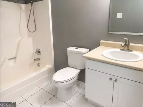 Bath - 35 Willow Oak Way, Covington, GA 30016 photo 1 of 3