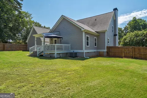 Exterior - 262 Brickyard Rd, Comer, GA 30629 photo 9 of 11