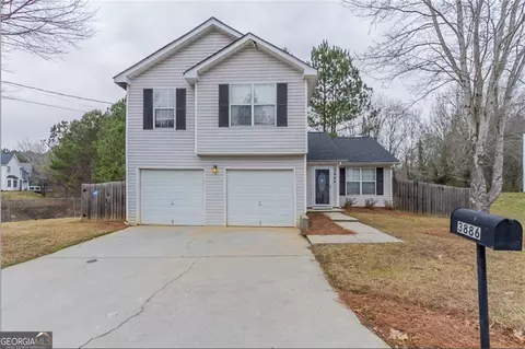 3886 Waldrop Hills Dr, Decatur, GA 30034
