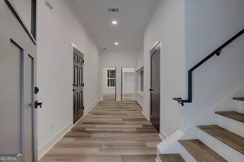Entry Way - 3279 Tommy Dillard Rd, Monroe, GA 30656 photo 1 of 3