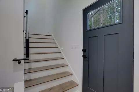 Entry Way - 3279 Tommy Dillard Rd, Monroe, GA 30656 photo 3 of 3