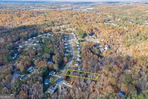 5137 Yellow Stone Dr, Flowery Branch, GA 30542