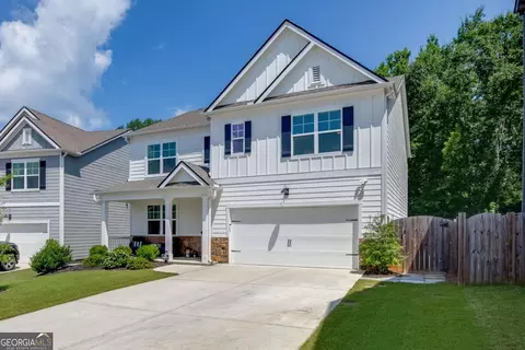 5915 Screech Owl Dr, Flowery Branch, GA 30542