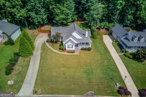 2037 Windfield Dr, Monroe, GA 30655 photo 4