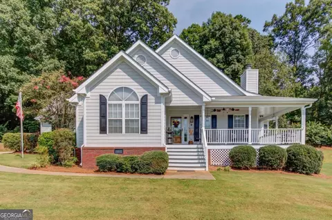 2037 Windfield Dr, Monroe, GA 30655 photo 2
