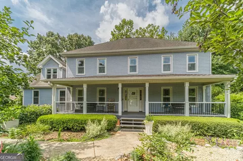1875 Oak Rd, Snellville, GA 30078