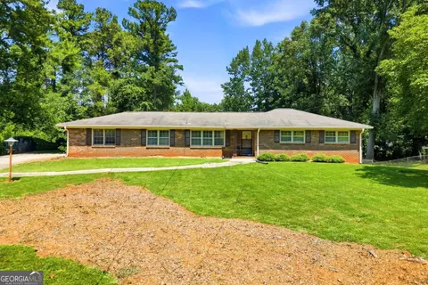 4335 Newcastle Cir, Lithonia, GA 30038