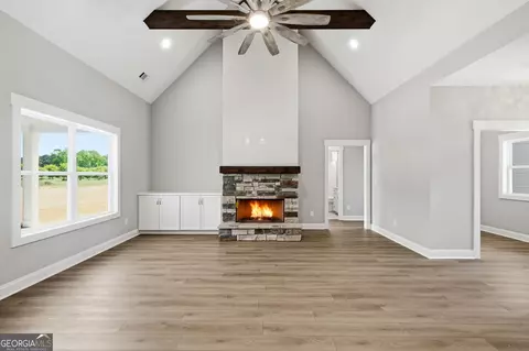 Living - 3575 Bold Springs Rd, Monroe, GA 30656 photo 4 of 5