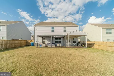 Exterior - 3072 Lowell Rd, Bethlehem, GA 30620 photo 6 of 8