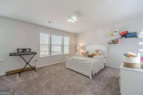 Bedroom - 3072 Lowell Rd, Bethlehem, GA 30620 photo 12 of 13