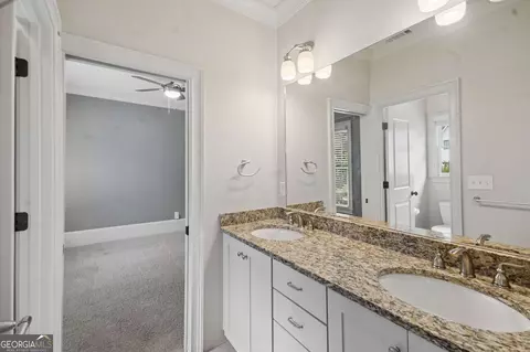 Bath - 1873 Tobey Rd, Chamblee, GA 30341 photo 5 of 6