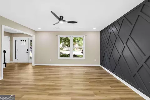 Living - 4335 Abbotts Pointe Ct, Duluth, GA 30097 photo 2 of 5