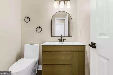 Bath - 4335 Abbotts Pointe Ct, Duluth, GA 30097 photo 1 of 5
