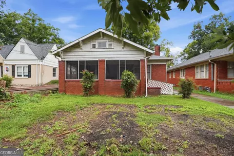 675 Holderness St SW, Atlanta, GA 30310
