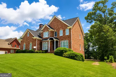 144 Chapel Ridge Dr, Ellenwood, GA 30294